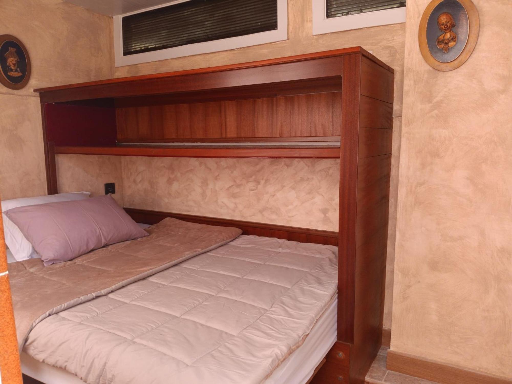 Tiny House Hotel Puebla de Vallbona Eksteriør billede