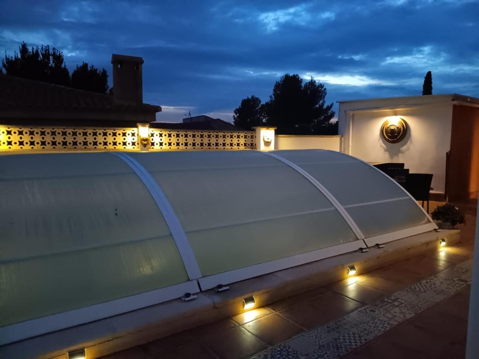 Tiny House Hotel Puebla de Vallbona Eksteriør billede